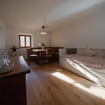 Hof Schwarnlehen Apartman *